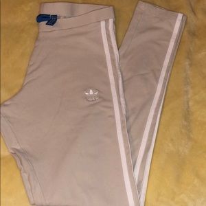 Adidas woman’s leggings in nude.